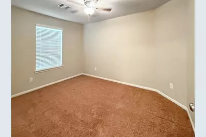 341 Lake Line Drive, Alvin, TX 77511 - Photo 5