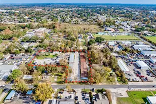 325 W Carby Rd, Houston, TX 77037 - Photo 17