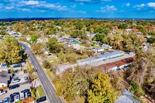 325 W Carby Rd, Houston, TX 77037 - Photo 19