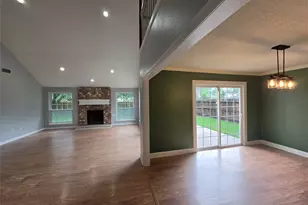 19507 Oak Station Dr, Humble, TX 77346 - Photo 9