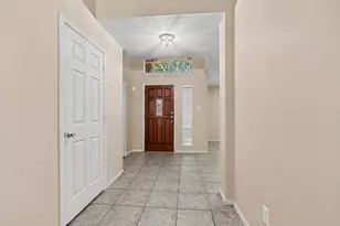 12911 Fox Arrow Ln, Houston, TX 77041 - Photo 5