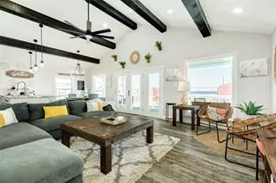 13108 John Reynolds Rd, Galveston, TX 77554 - Photo 11