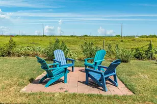 13108 John Reynolds Rd, Galveston, TX 77554 - Photo 25