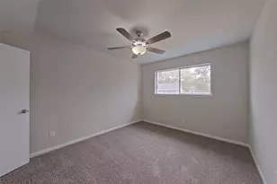 20206 Lake Sherwood Dr, Katy, TX 77450 - Photo 11