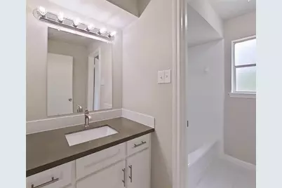 20206 Lake Sherwood Drive, Katy, TX 77450 - Photo 13