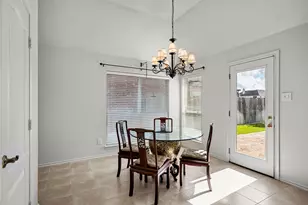 9907 Brandywood Cir, Tomball, TX 77375 - Photo 7