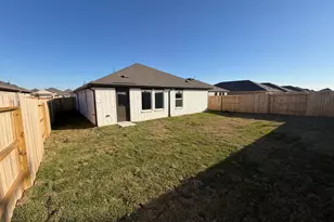 2818 Cedar Rock St, League City, TX 77573 - Photo 19