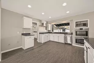 1814 Eagle Point Rd, Crosby, TX 77532 - Photo 11