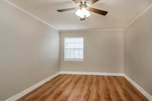 461 Stephen F Austin Dr, Conroe, TX 77302 - Photo 11