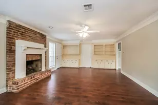 461 Stephen F Austin Dr, Conroe, TX 77302 - Photo 3