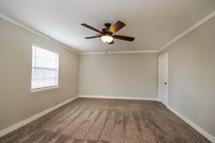 461 Stephen F Austin Dr, Conroe, TX 77302 - Photo 9