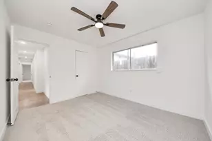 10322 Sagerock Dr, Houston, TX 77089 - Photo 33