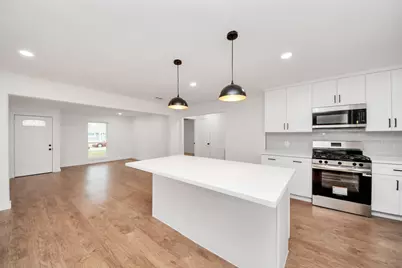 10322 Sagerock Drive, Houston, TX 77089 - Photo 11