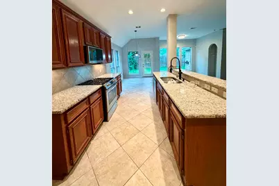 5607 Wagon Wheel Lane, Rosenberg, TX 77471 - Photo 5