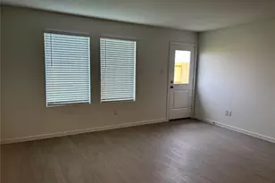 607 Amberwood Crk Dr, Crosby, TX 77532 - Photo 9