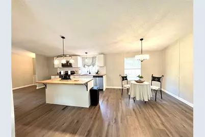 1046 Goodson Loop #1, Pinehurst, TX 77362 - Photo 5