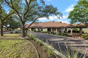 27017 Masters Pkwy, Spicewood, TX 78669 - Photo 33