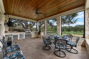 27017 Masters Pkwy, Spicewood, TX 78669 - Photo 25