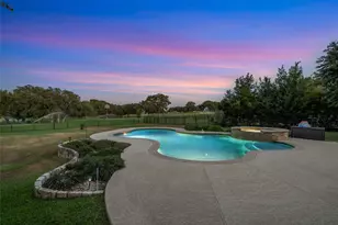 27017 Masters Pkwy, Spicewood, TX 78669 - Photo 37