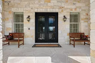 27017 Masters Pkwy, Spicewood, TX 78669 - Photo 3