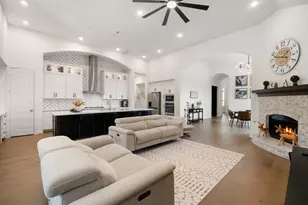 2438 Magnolia Bloom Ct, Brookshire, TX 77423 - Photo 11