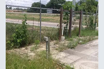 0 N North Loop, Houston, TX 77008 - Photo 9