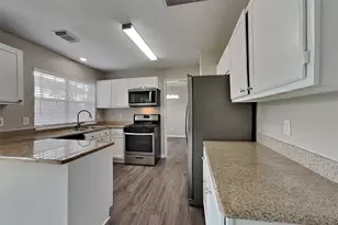 10118 Prospect Hill Dr, Houston, TX 77064 - Photo 5