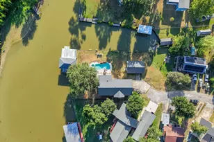 140 Elm Dr, Onalaska, TX 77360 - Photo 41