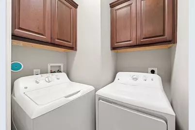 6703 Highclere Manor Lane, Houston, TX 77055 - Photo 33