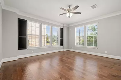 6703 Highclere Manor Lane, Houston, TX 77055 - Photo 11