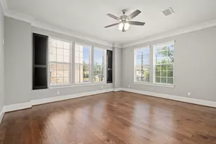 6703 Highclere Manor Ln, Houston, TX 77055 - Photo 11