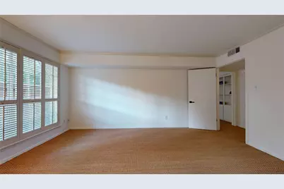 357 N Post Oak Lane #117, Houston, TX 77024 - Photo 11