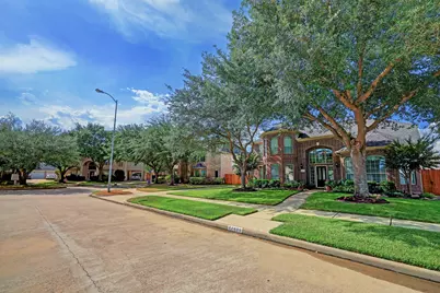 22606 Shallow Spring Court, Katy, TX 77494 - Photo 3