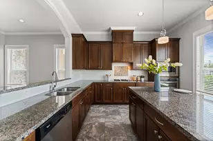 11129 Olympia Dr, Houston, TX 77042 - Photo 11