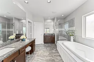 11129 Olympia Dr, Houston, TX 77042 - Photo 15