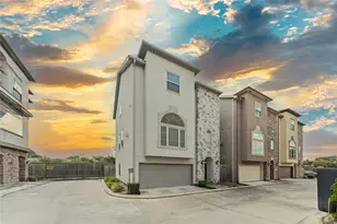 11129 Olympia Dr, Houston, TX 77042 - Photo 1