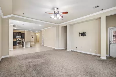 4850 Palomar Lane, League City, TX 77573 - Photo 9
