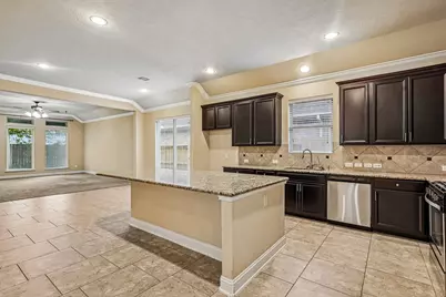 4850 Palomar Lane, League City, TX 77573 - Photo 3