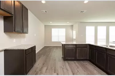 5227 James Michael Drive, Rosharon, TX 77583 - Photo 9