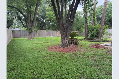 15802 Seattle Street, Jersey Village, TX 77040 - Photo 11