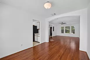 1806 Oak Ridge Dr, Kemah, TX 77565 - Photo 9