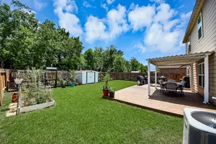 415 Hawks View Dr, La Marque, TX 77568 - Photo 25
