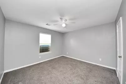 415 Hawks View Drive, La Marque, TX 77568 - Photo 31