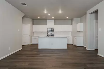 123 Park Place Circle #B, Waller, TX 77484 - Photo 5