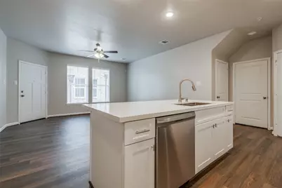 123 Park Place Circle #B, Waller, TX 77484 - Photo 9