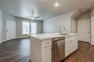 123 Pk Pl Cir, Waller, TX 77484 - Photo 9