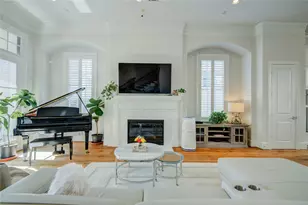 1224 Mosaico Ln, Houston, TX 77055 - Photo 15