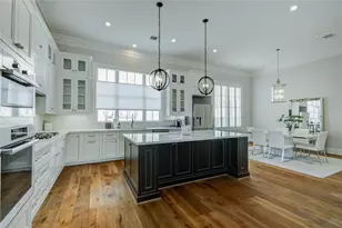 1224 Mosaico Ln, Houston, TX 77055 - Photo 7