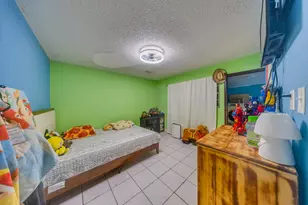 9710 Debbie Ln, Houston, TX 77038 - Photo 19