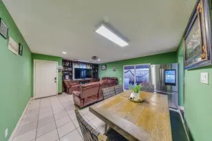 9710 Debbie Ln, Houston, TX 77038 - Photo 7